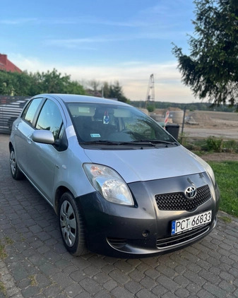 Toyota Yaris cena 10800 przebieg: 192000, rok produkcji 2006 z Trzcianka małe 56